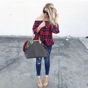 NWOT Plaid hi/lo top